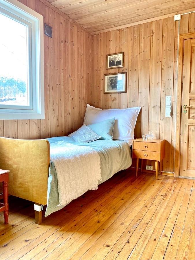 Stort Og Autentisk Hus I Skjak - Kort Vei Til Lom! Экстерьер фото